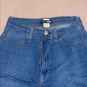 High waisted Jeans